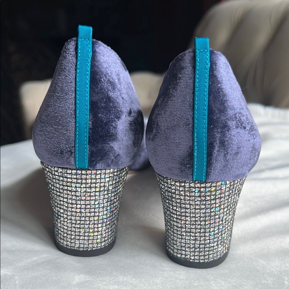 SJP by Sarah Jessica Parker Daze Velvet Cap Toe Mid Heel Pumps - Picture 8 of 12